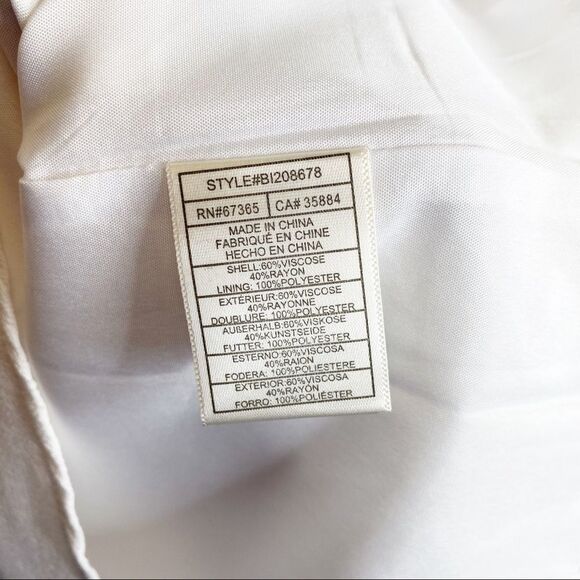 BB Dakota Kaless White Off Shoulder Ruffle Flowy Sheath Dress NWT - Picture 7 of 7